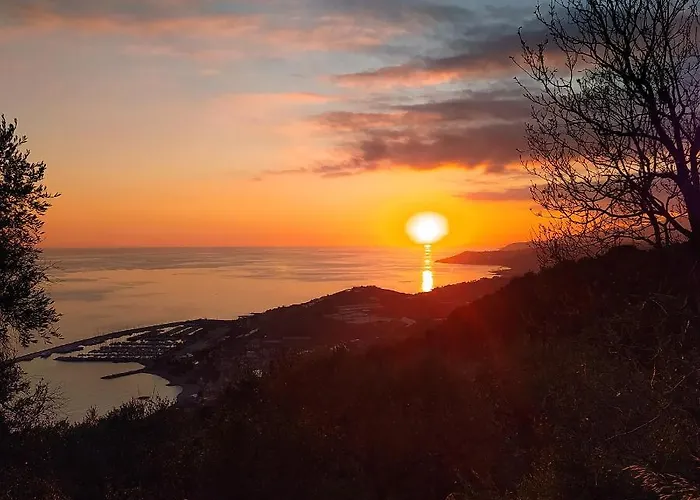 La Casa Rosa * Lingueglietta